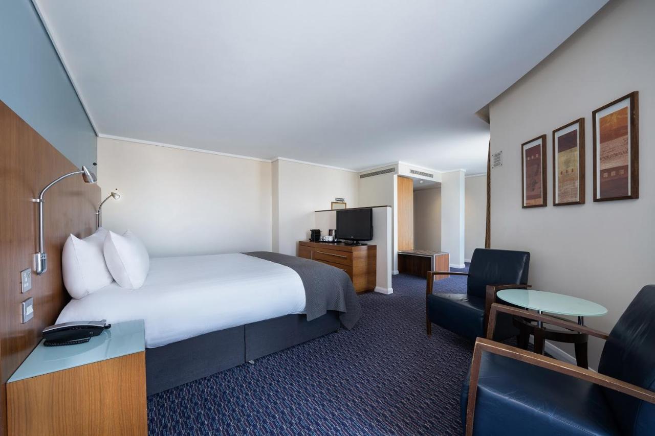 Holiday Inn London Camden Lock By Ihg Exterior photo