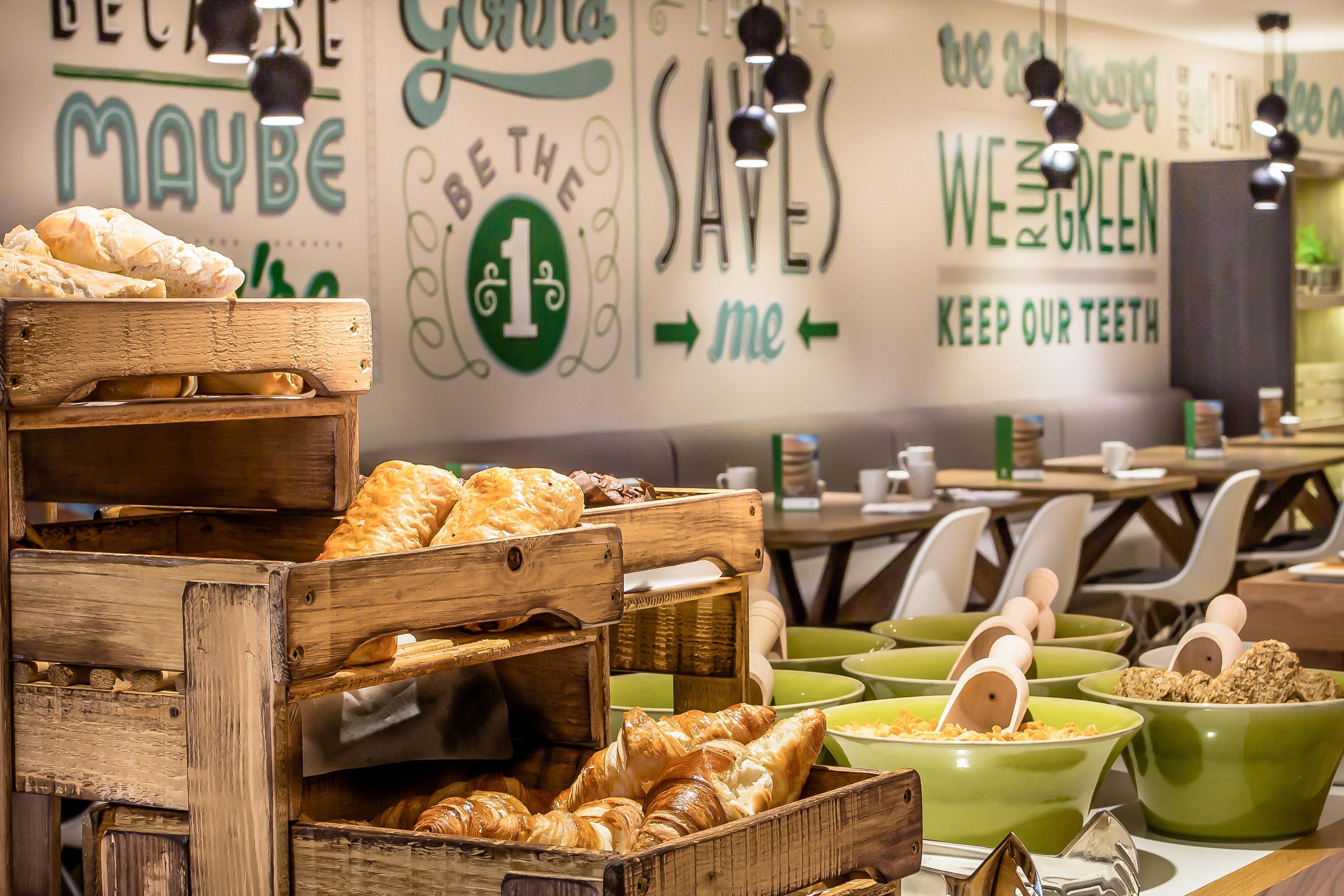 Holiday Inn London Camden Lock By Ihg Exterior photo