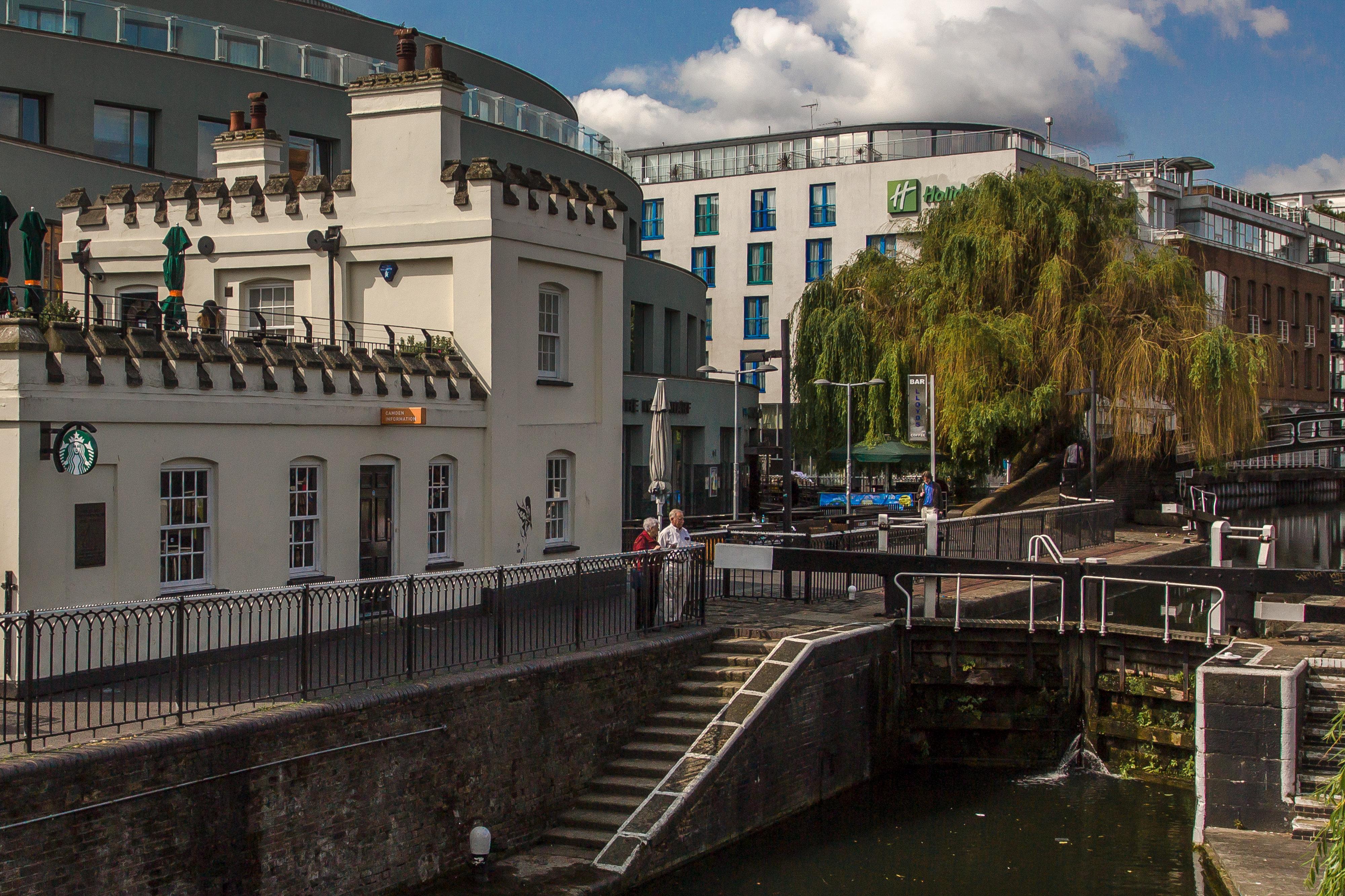 Holiday Inn London Camden Lock By Ihg Exterior photo